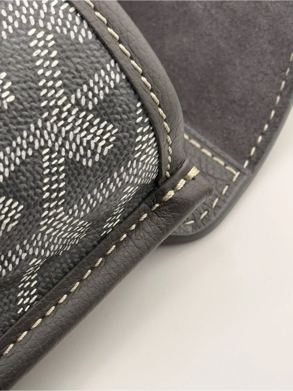 Goyard Coursier Messenger